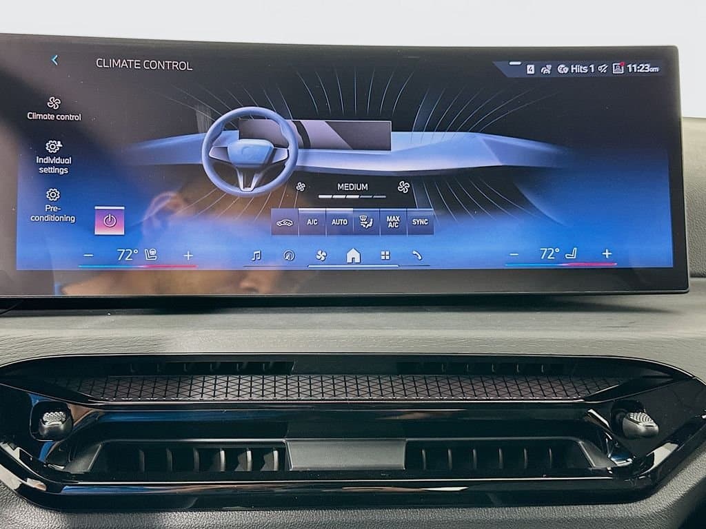 2026 BMW 3 Series - Image 14