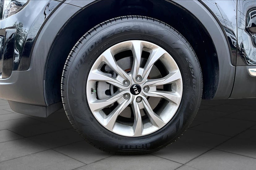 2021 Kia Telluride - Image 11