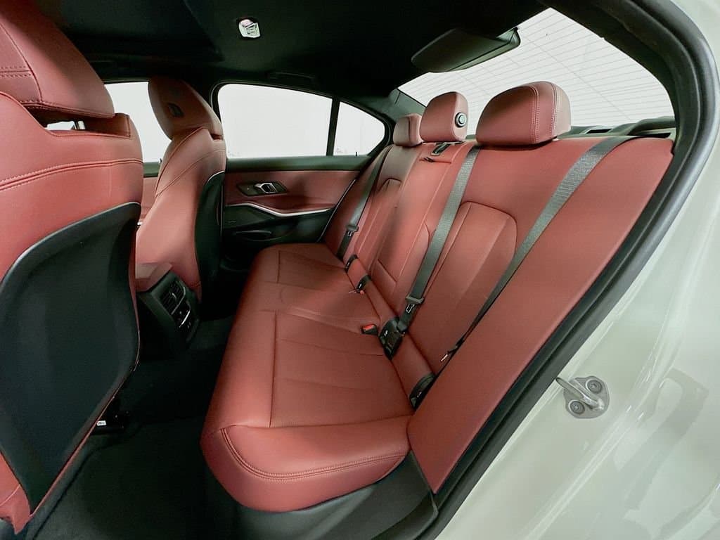 2026 BMW 3 Series - Image 17