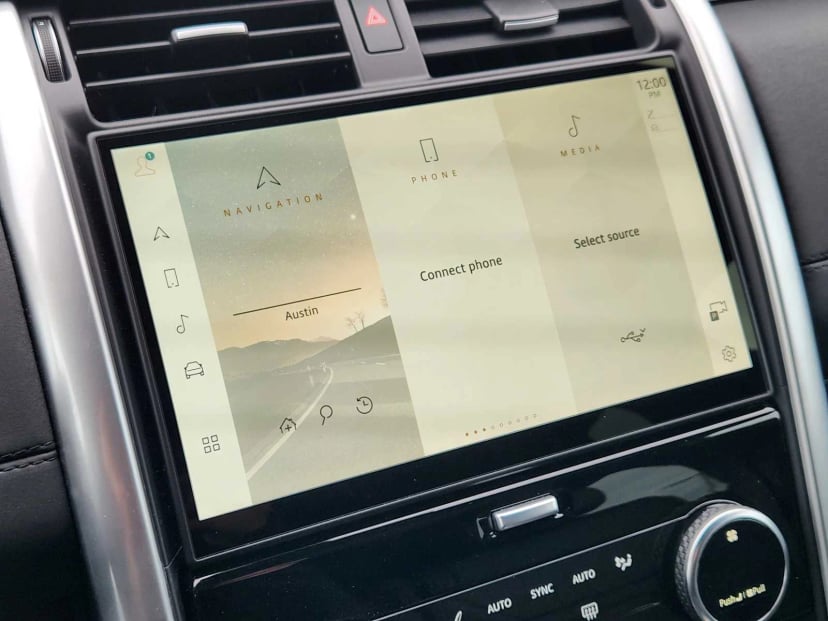 2025 Land Rover Discovery - Image 15