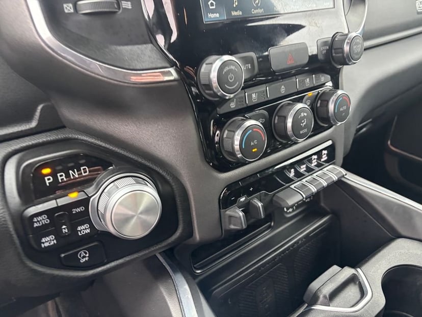 2022 Ram 1500 - Image 20