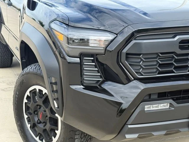 2026 Toyota Tacoma - Image 3