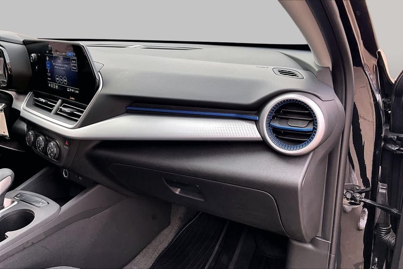 2025 Chevrolet Trax - Image 18