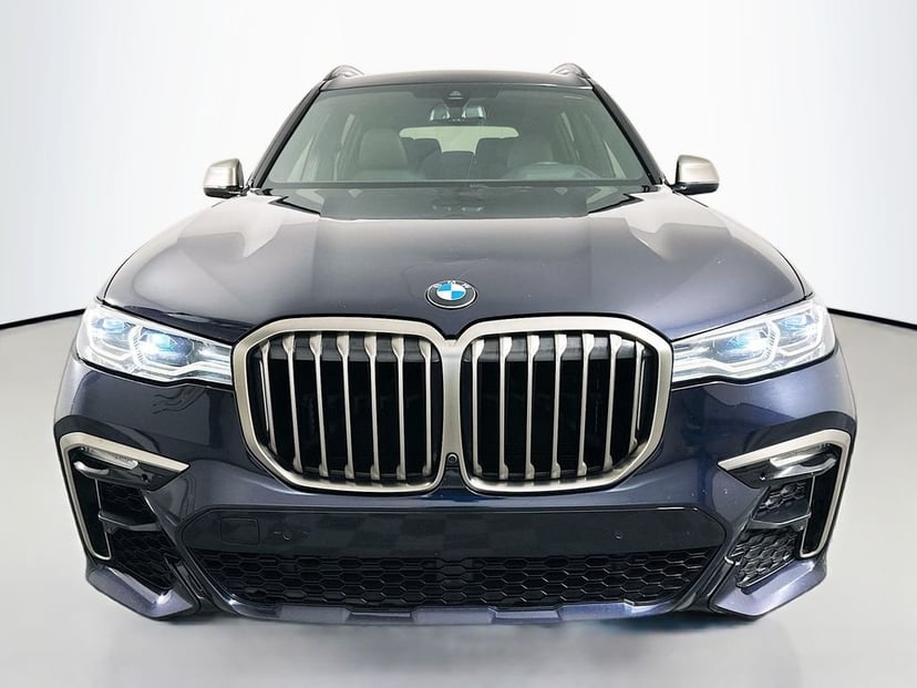 2021 BMW X7 - Image 2