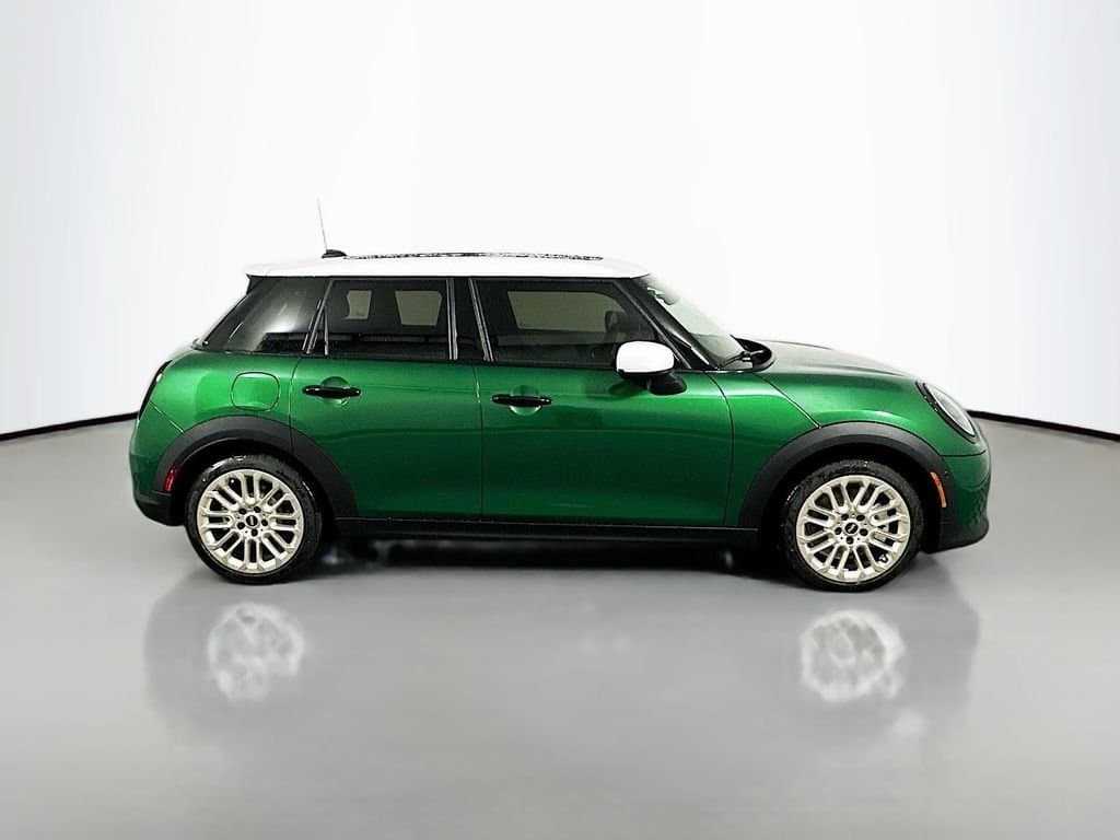 2025 MINI COOPER - Image 5