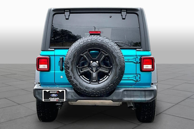 2020 Jeep Wrangler Unlimited - Image 4