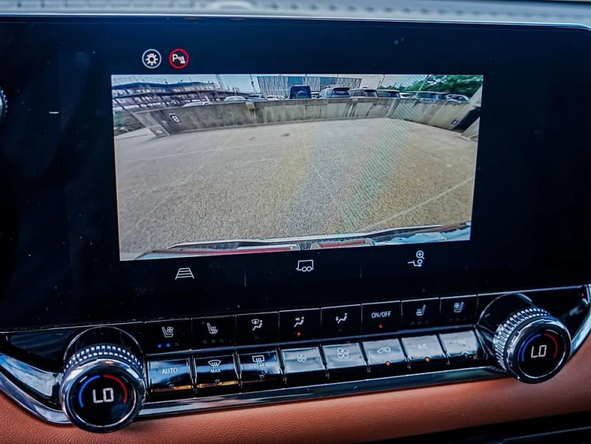 2025 GMC Canyon - Image 21