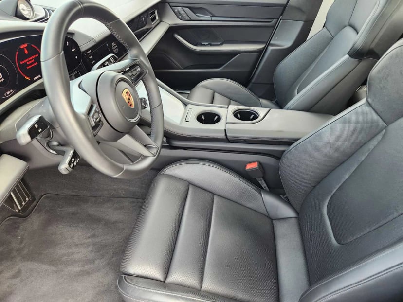 2023 Porsche Taycan - Image 12