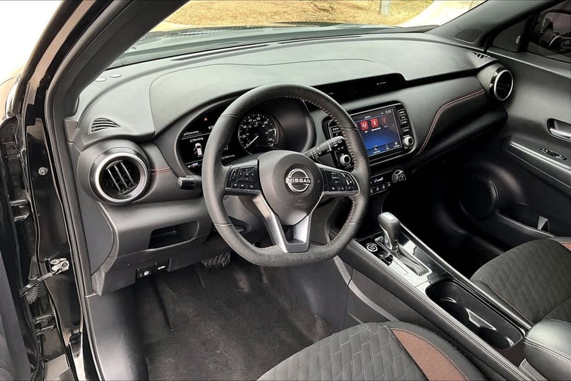 2024 Nissan Kicks - Image 18