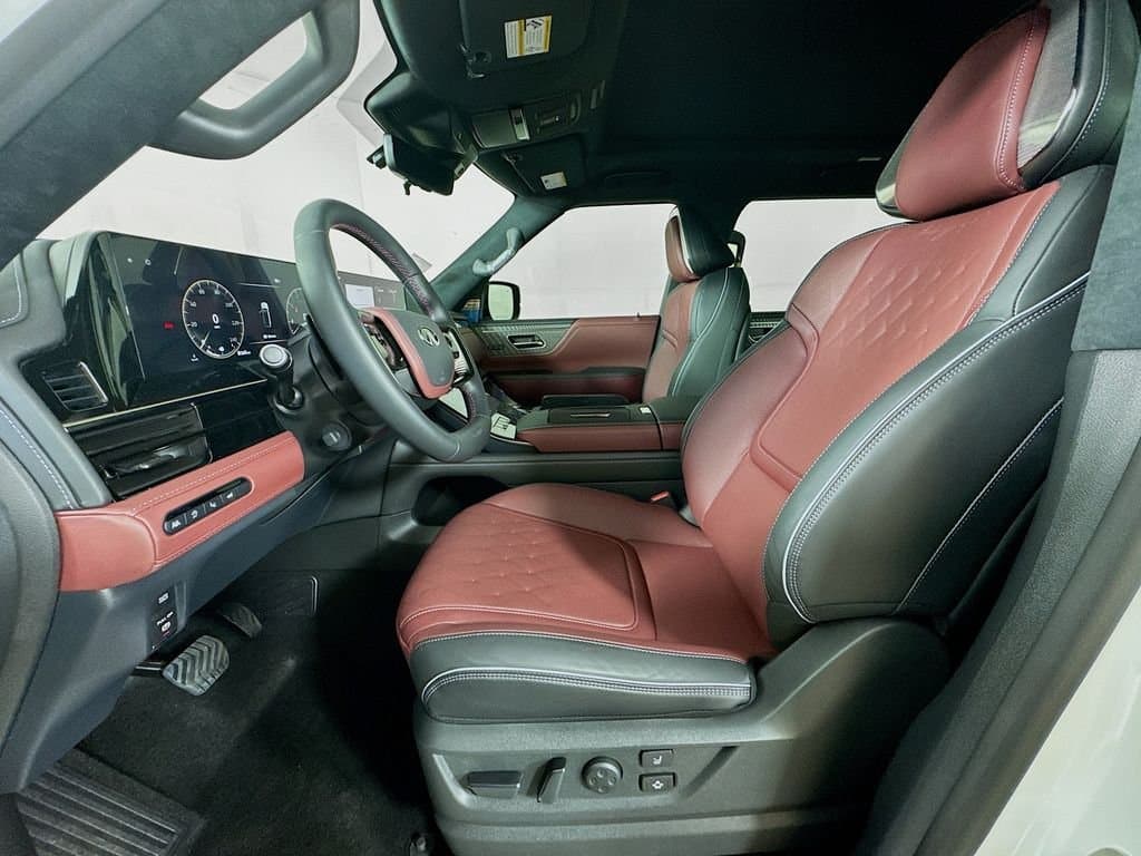 2026 INFINITI QX80 - Image 25