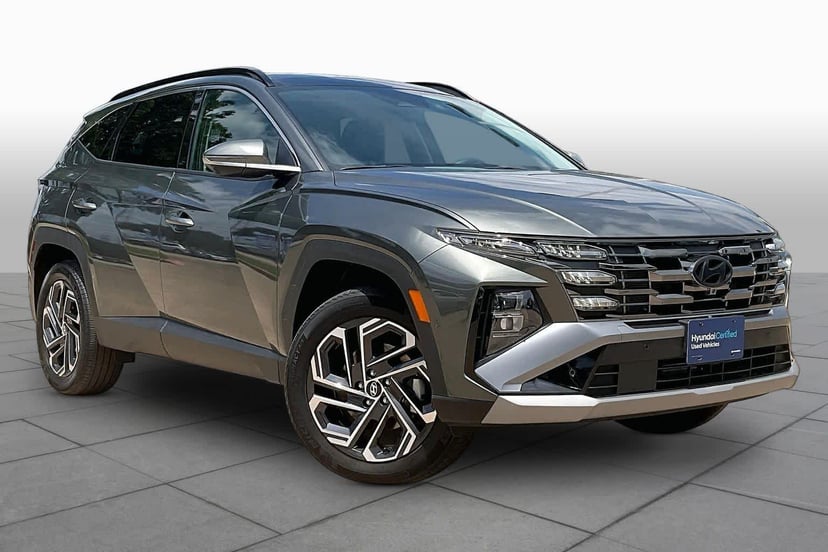 2025 Hyundai Tucson Hybrid - Image 3