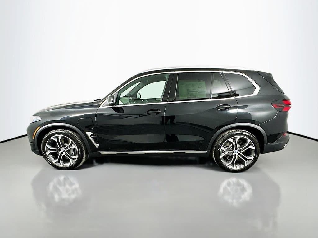 2026 BMW X5 - Image 8