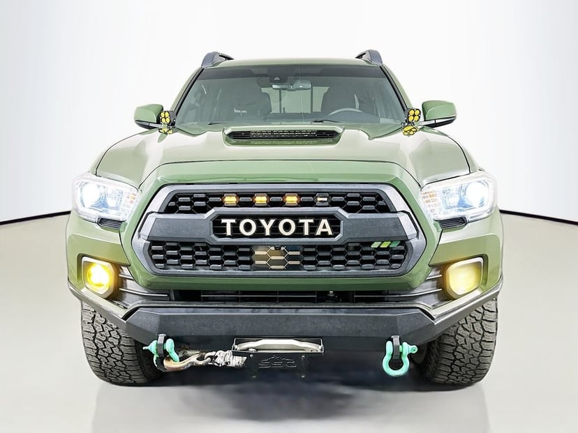 2021 Toyota Tacoma - Image 3