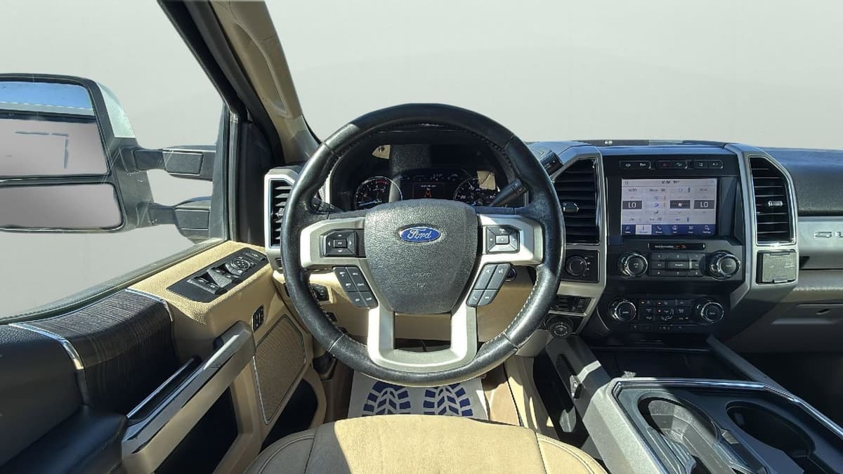 2021 Ford F-450SD - Image 13