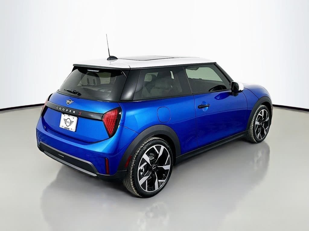 2025 MINI COOPER - Image 6