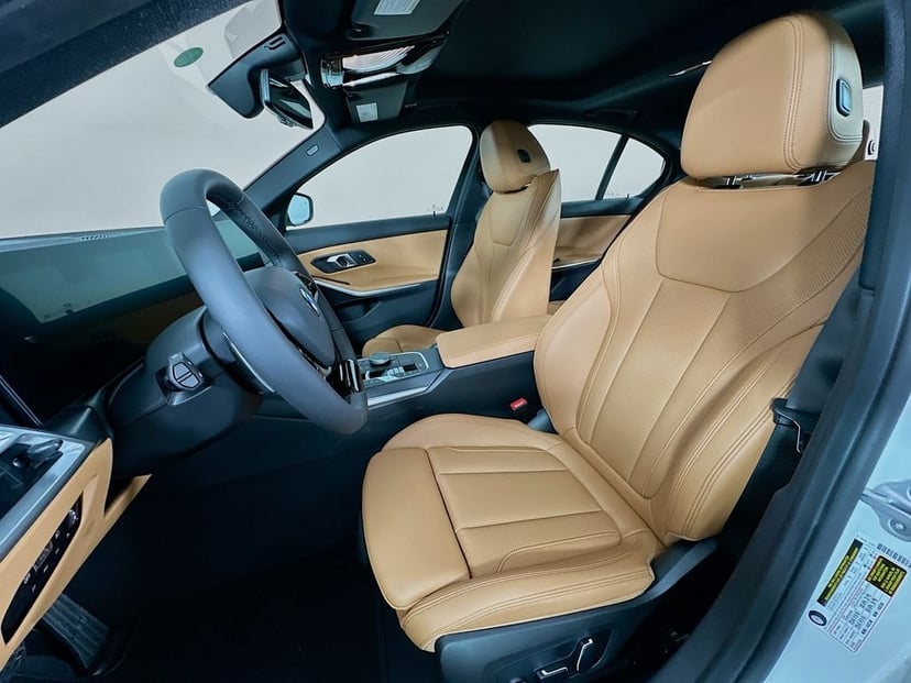 2026 BMW 3 Series - Image 16