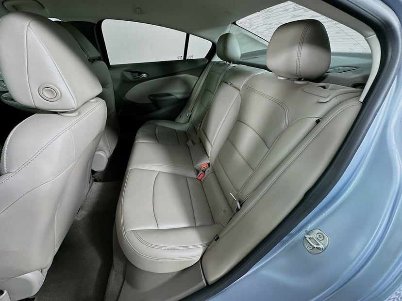 2017 Chevrolet Cruze - Image 23