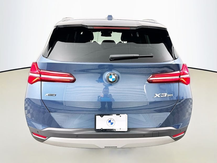 2025 BMW X3 - Image 6