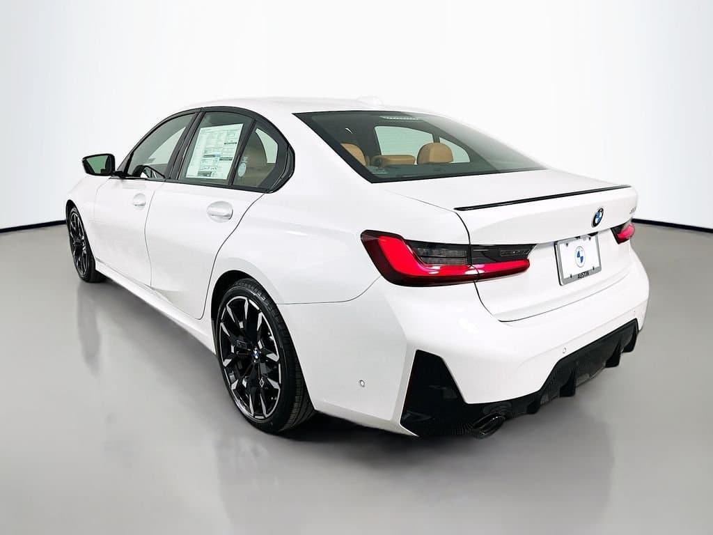 2026 BMW 3 Series - Image 7