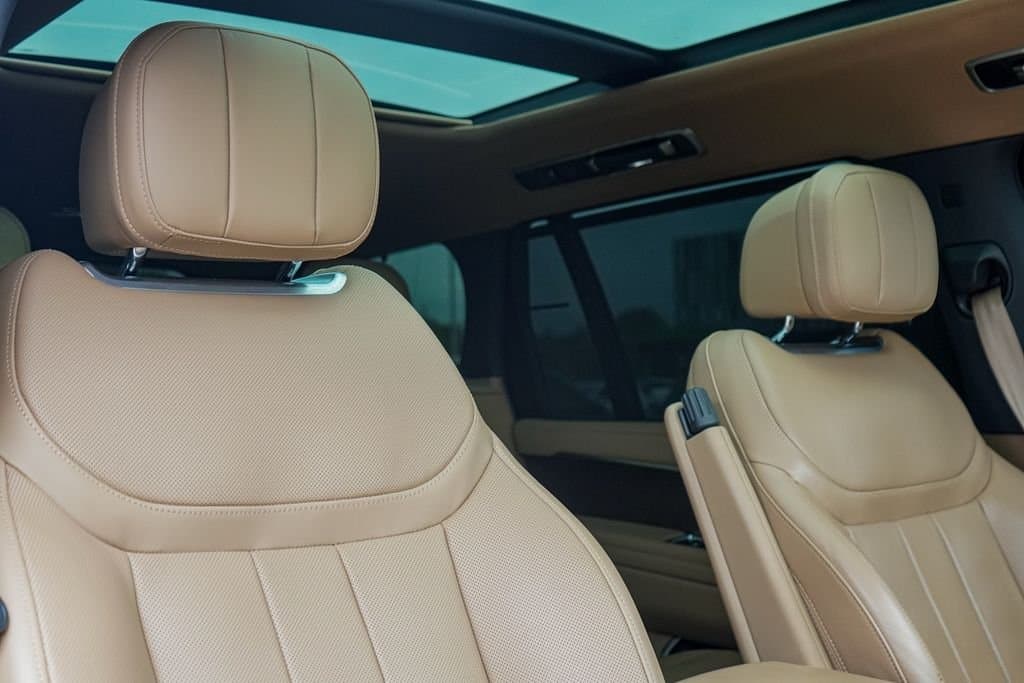 2020 Land Rover Range Rover Velar - Image 33