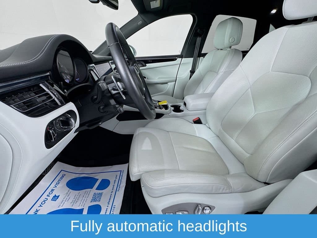 2024 PORSCHE Macan - Image 27