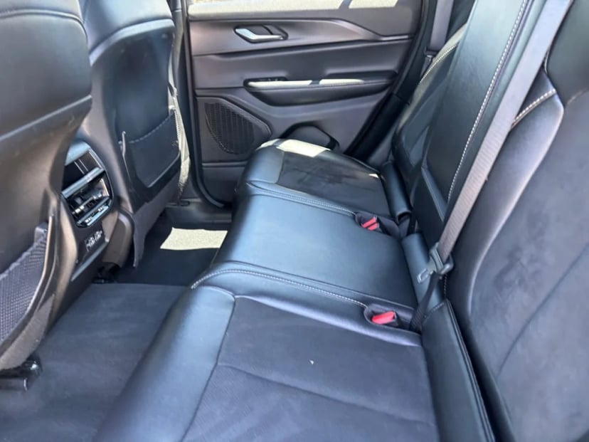 2024 Jeep Grand Cherokee - Image 21