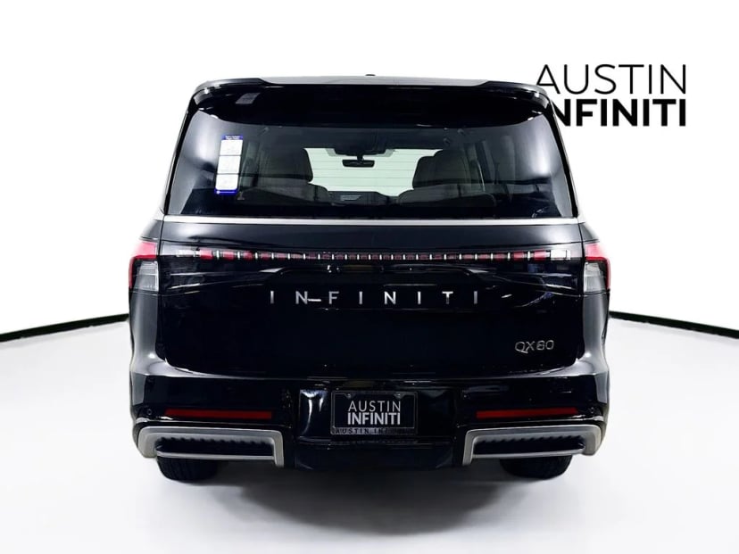 2026 INFINITI QX80 - Image 6