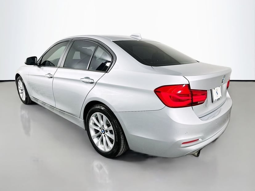 2016 BMW 3 Series - Image 7