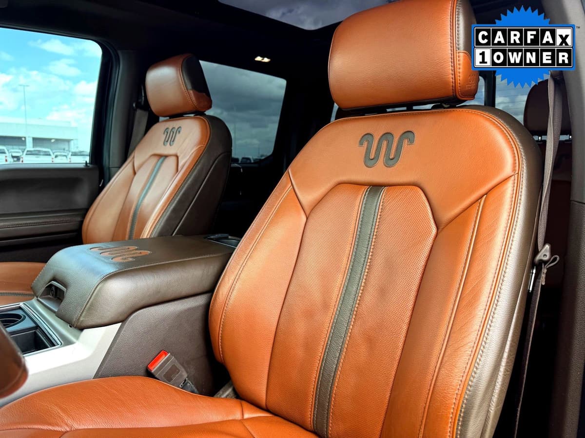 2021 Ford Super Duty F-450 DRW - Image 13