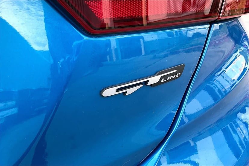 2023 Kia Forte - Image 10