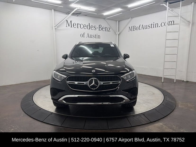 2026 Mercedes-Benz GLC - Image 2