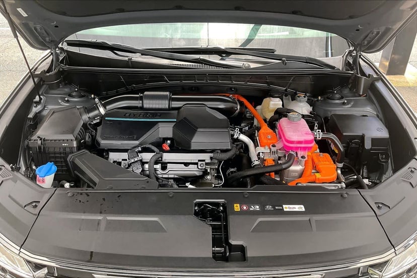 2025 Hyundai Tucson Hybrid - Image 32