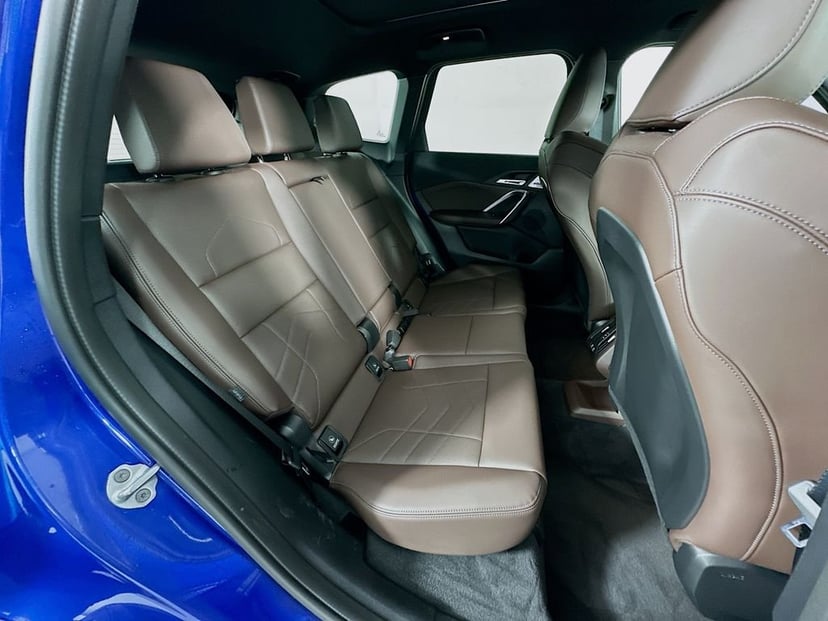 2025 BMW X1 - Image 27