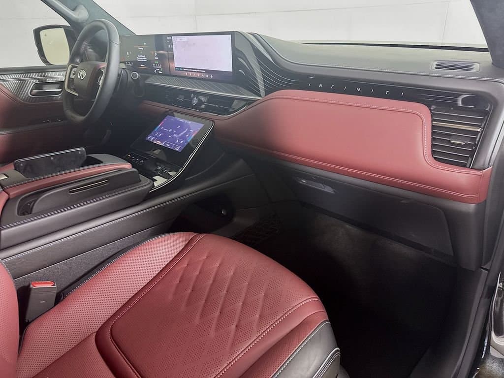 2026 INFINITI QX80 - Image 40