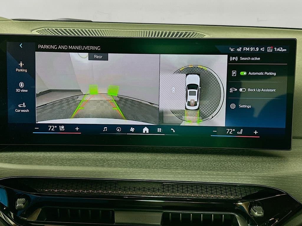 2026 BMW 3 Series - Image 13