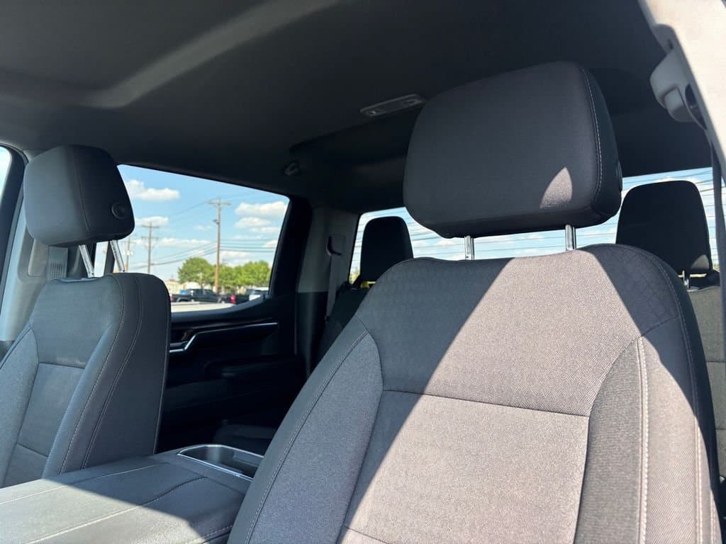 2024 Chevrolet Silverado 1500 - Image 11