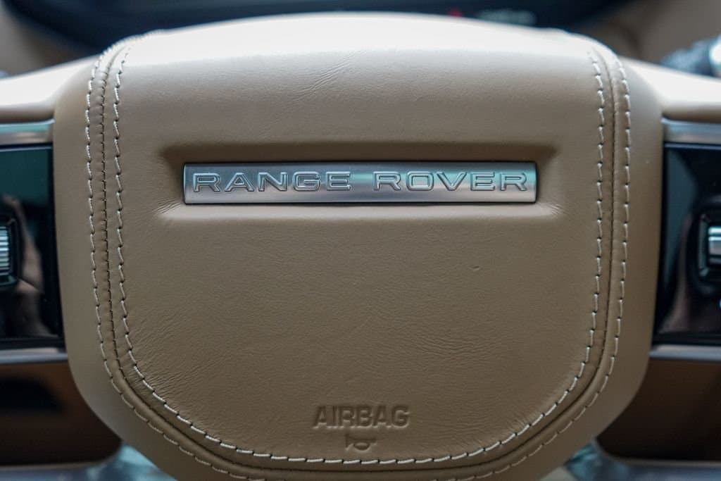 2020 Land Rover Range Rover Velar - Image 21