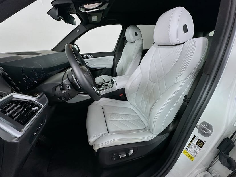 2024 BMW X5 - Image 21