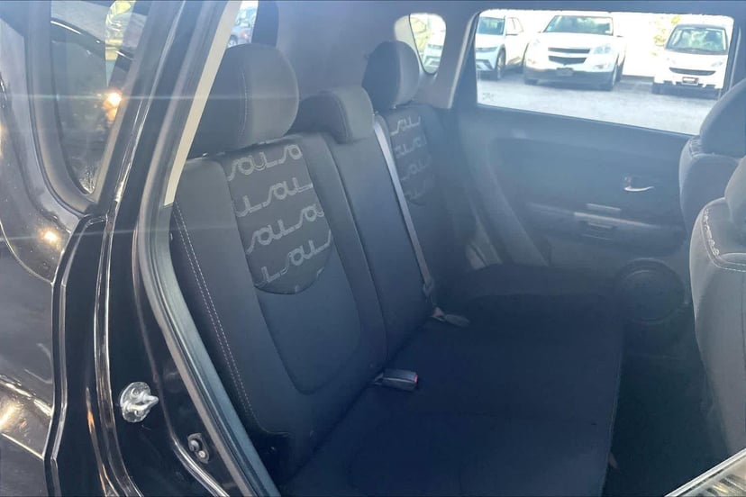 2013 Kia Soul - Image 19