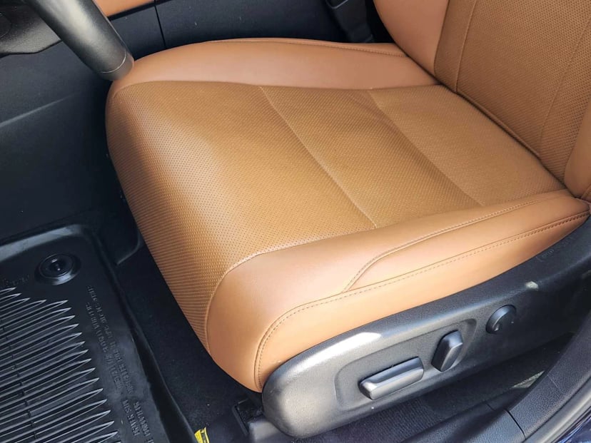 2022 Lexus RX 350 - Image 24