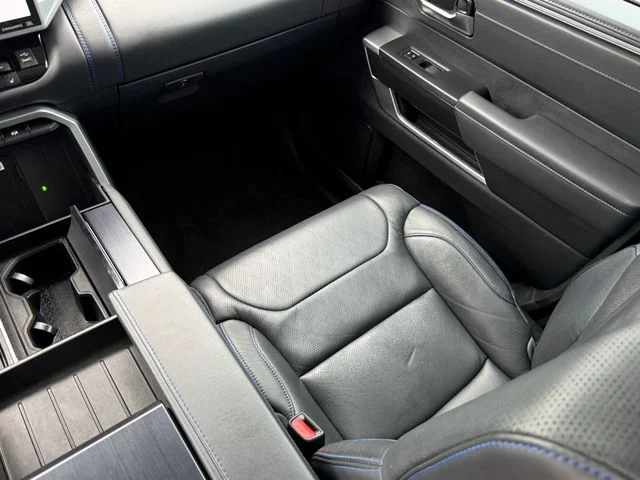 2023 Toyota Tundra Hybrid - Image 25