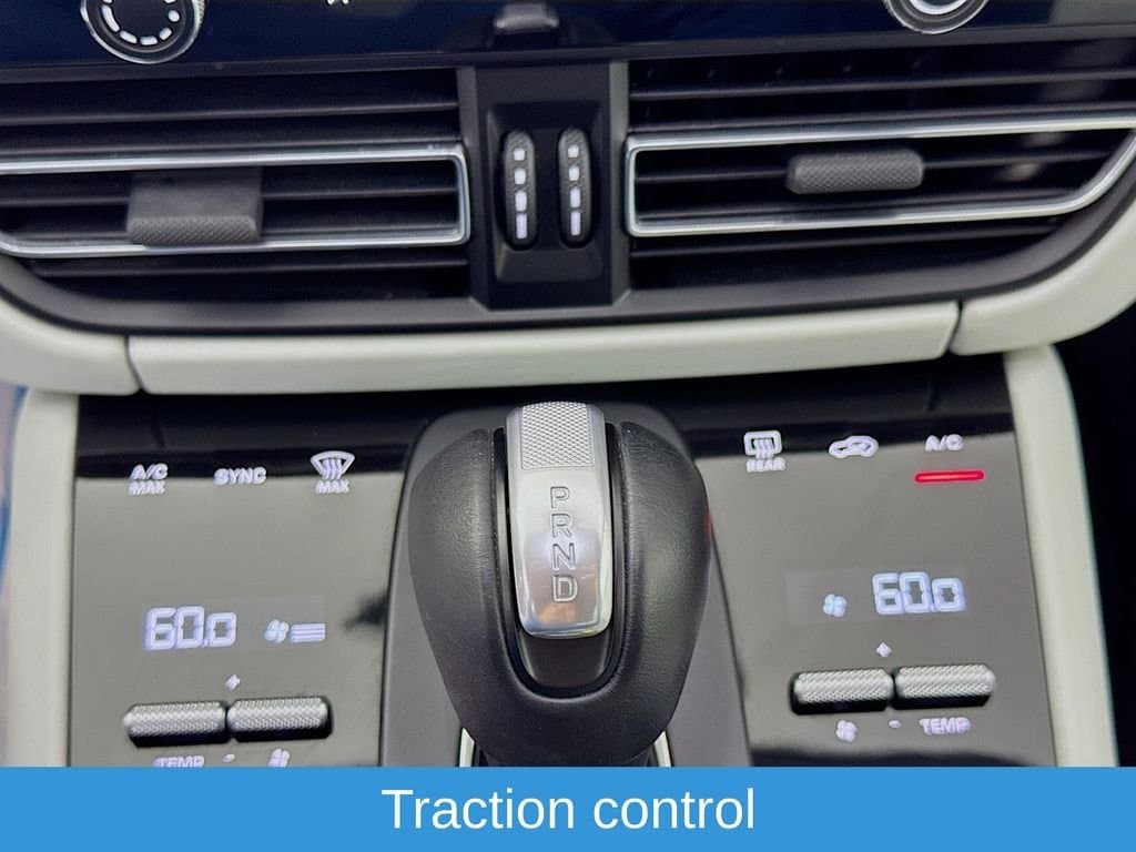 2024 PORSCHE Macan - Image 20