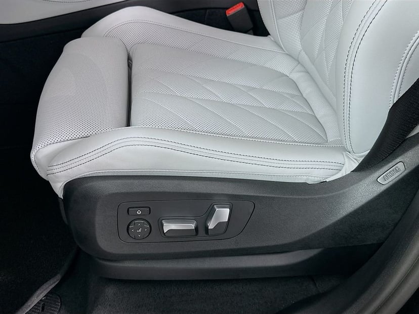 2026 BMW X5 - Image 21
