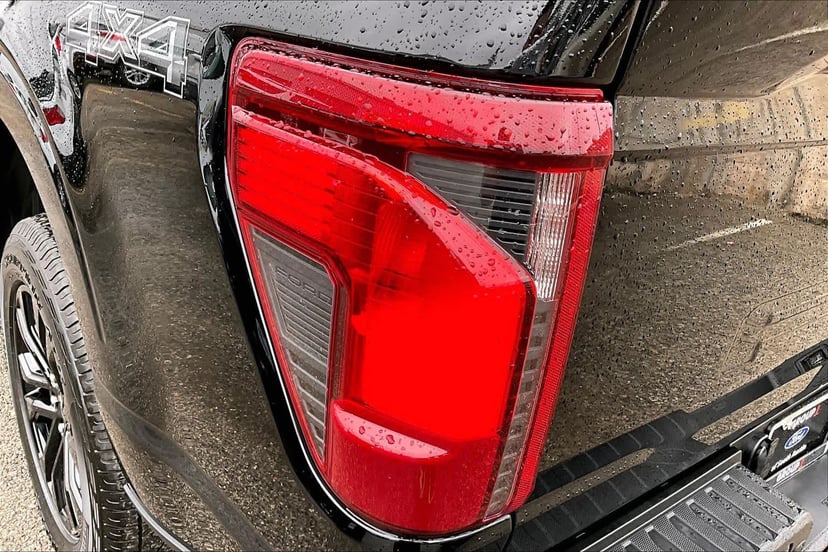2025 Ford F-150 - Image 28
