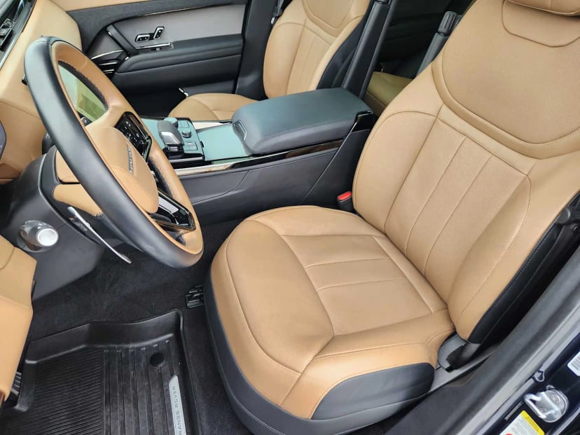 2023 Land Rover Range Rover Sport - Image 13