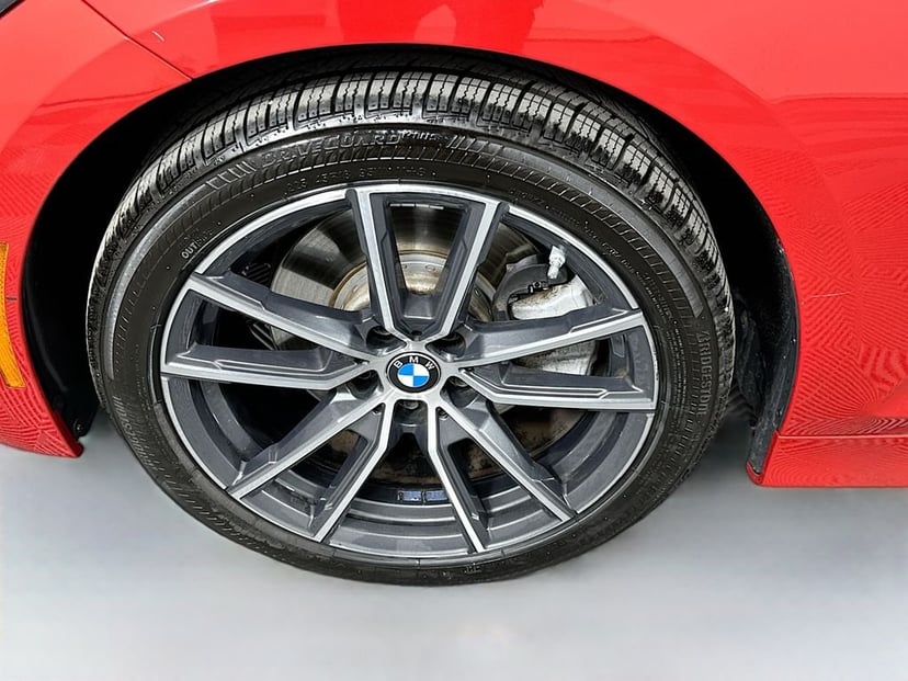 2021 BMW 3 Series - Image 32