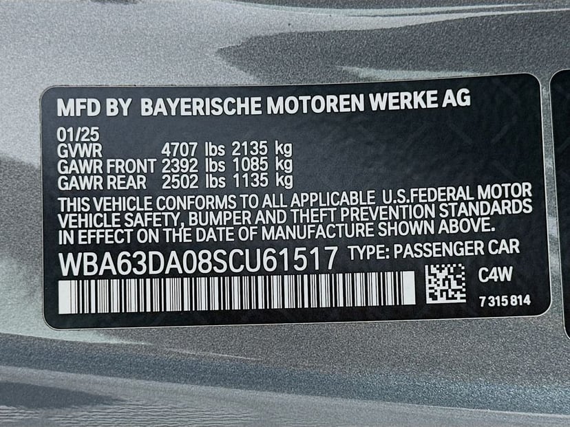 2025 BMW 4 Series - Image 33