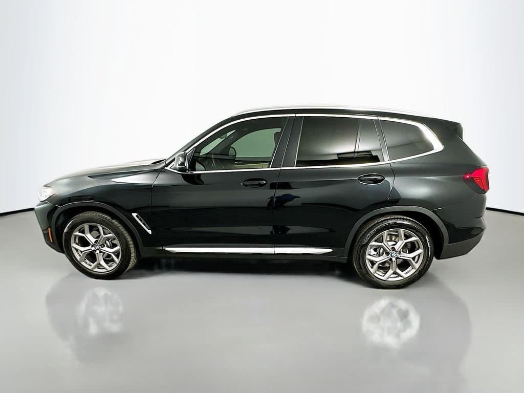 2022 BMW X3 - Image 8