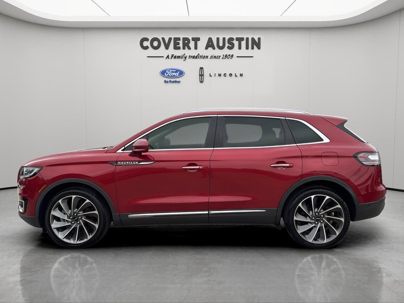2020 Lincoln Nautilus - Image 2