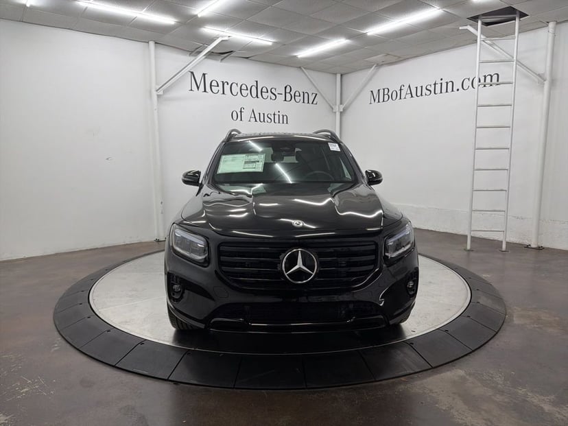 2026 Mercedes-Benz GLB - Image 2